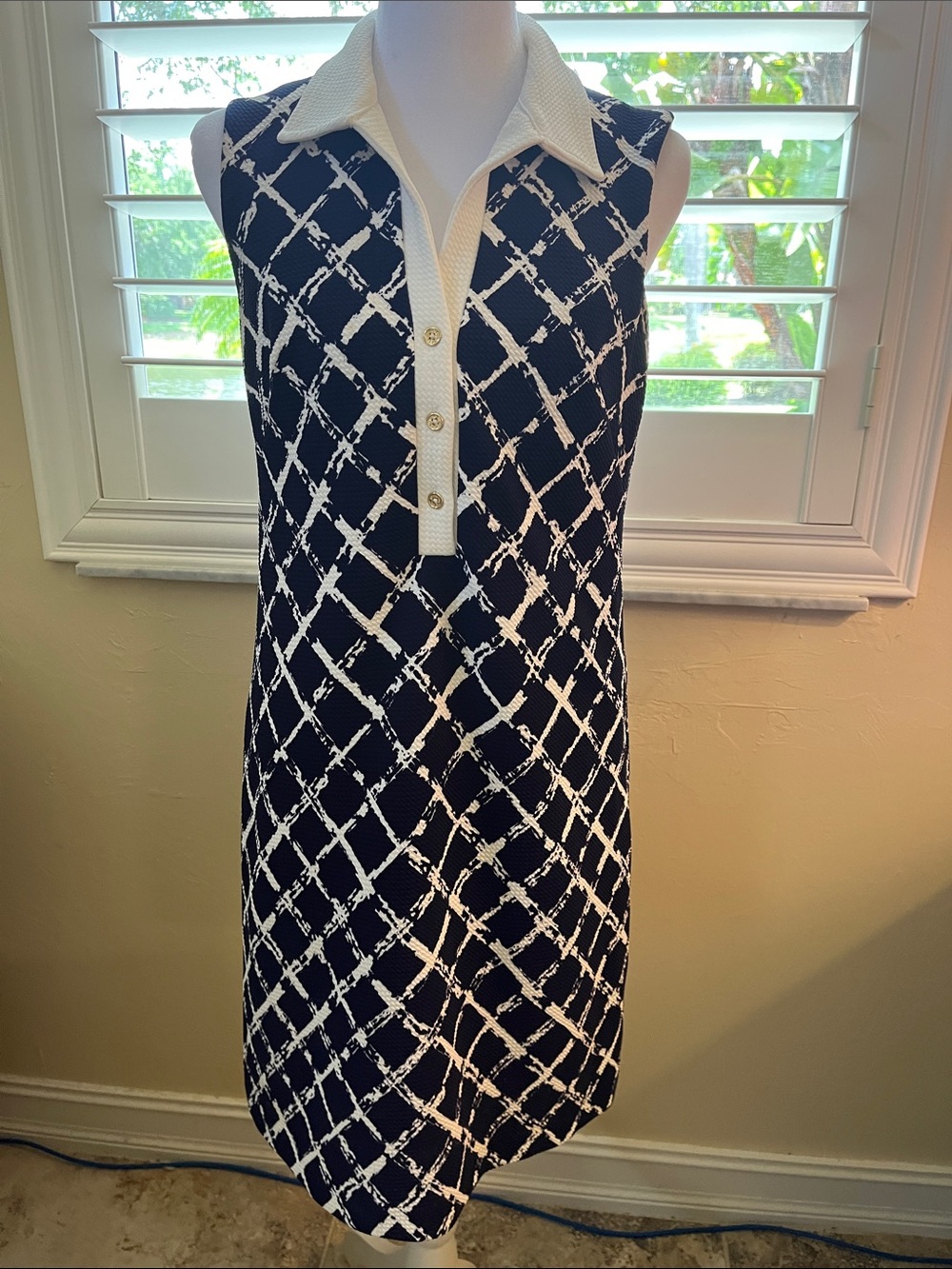 Vince Camuto Navy and White Sleeveless Mini Shirt Dress